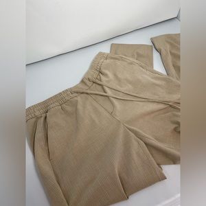 Banana Republic Hayden Tan Pants Size 4